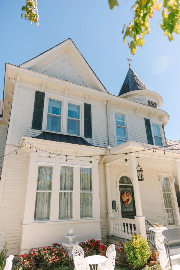 Stanley House Inn Marietta Extérieur photo